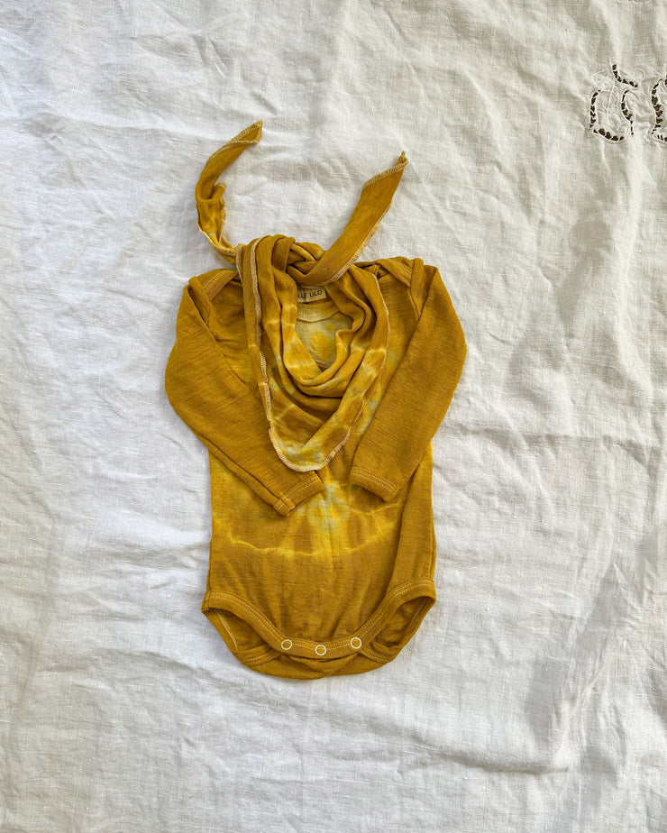 Tørklæde gul batik